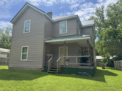 104 First Street, Cynthiana, KY 41031