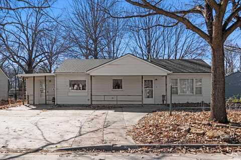 805 Murrow Court, Lawrence, KS 66049