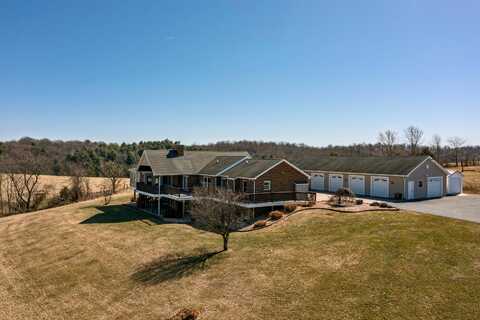 162 Trinity Ln, Staunton, VA 24401