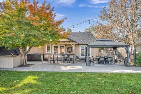 19450 Mountain S, Hidden Valley Lake, CA 95467
