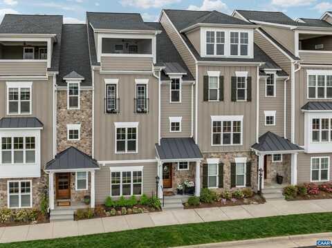5453 GOLF DR, Crozet, VA 22932