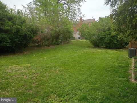5713 CHILLUM PL NE, WASHINGTON, DC 20011