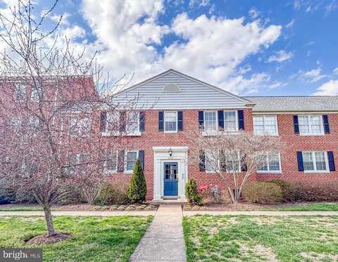6709 W WAKEFIELD DR #B2, ALEXANDRIA, VA 22307