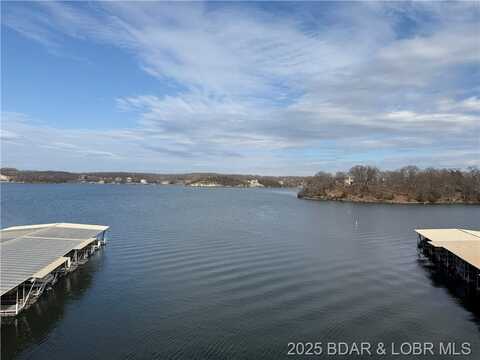 5499 Three Seasons Rd, Osage Beach, MO 65065