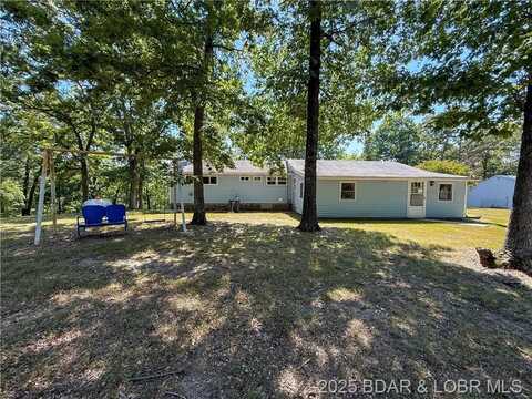 1409 Oak View Dr, Stover, MO 65078