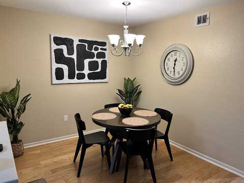 825 MERRYWOOD, Memphis, TN 38117