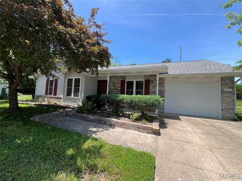 895 AZALEA Court, Lake Ozark, MO 65065