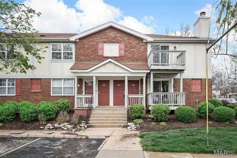 8903 N Swan Circle, Brentwood, MO 63144