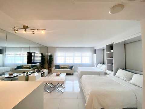 100 Lincoln Rd, Miami Beach, FL 33139