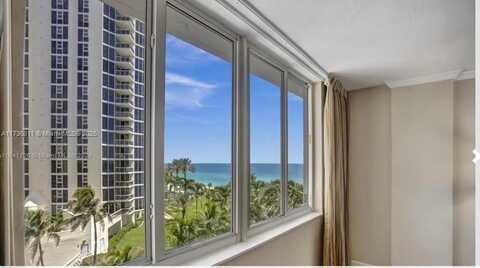 19201 Collins Ave, Sunny Isles Beach, FL 33160