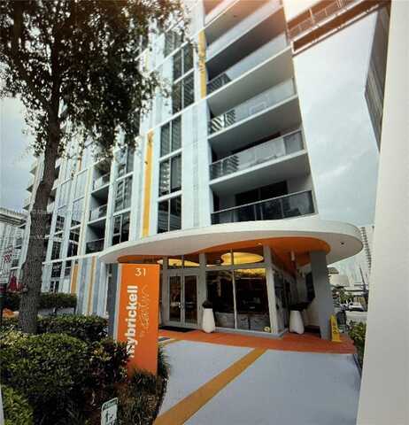 31 SE 6th St, Miami, FL 33131