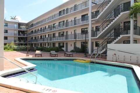 2930 Day, Miami, FL 33133