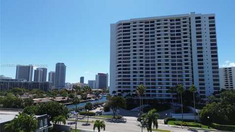 2500 Parkview Dr, Hallandale Beach, FL 33009