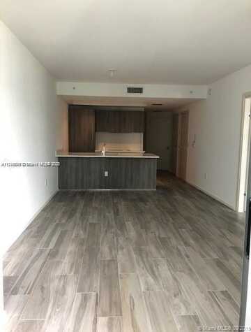 801 S Miami Ave, Miami, FL 33130