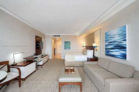 18001 Collins Ave, Sunny Isles Beach, FL 33160