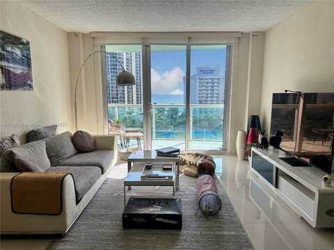 19370 Collins Ave, Sunny Isles Beach, FL 33160