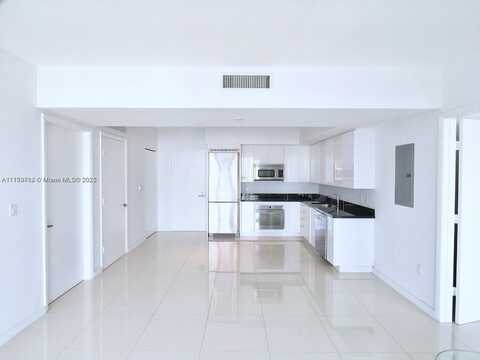 92 SW 3rd St, Miami, FL 33130