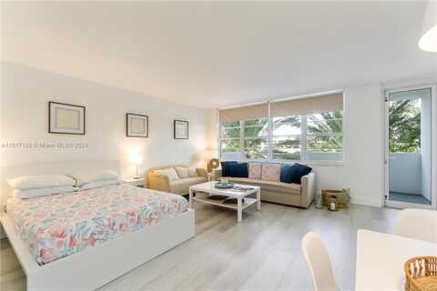 100 Lincoln Rd, Miami Beach, FL 33139