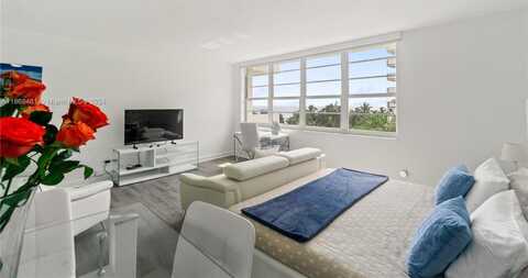 100 Lincoln Rd, Miami Beach, FL 33139