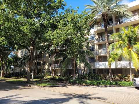1805 Sans Souci Blvd, North Miami, FL 33181