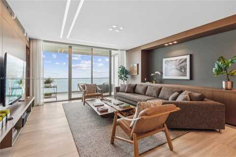 18975 Collins Ave, Sunny Isles Beach, FL 33160