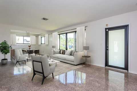 454 NE 93 St, Miami Shores, FL 33138