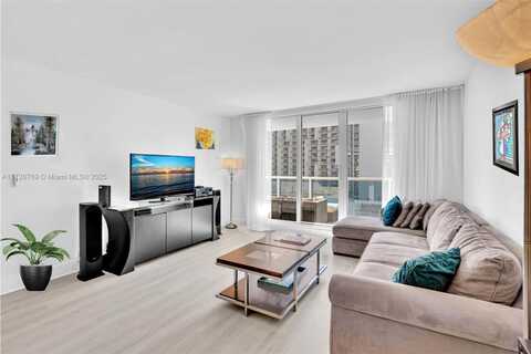 2301 Collins Ave, Miami Beach, FL 33139