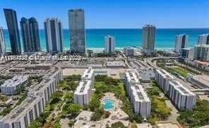17021 N Bay Rd, Sunny Isles Beach, FL 33160