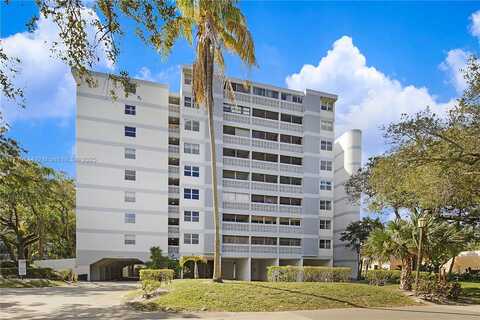 3301 Spanish Moss Ter, Lauderhill, FL 33319