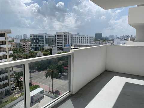 100 Lincoln Rd, Miami Beach, FL 33139
