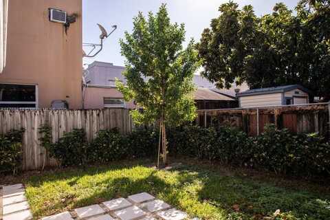 2800 SW 4th St, Miami, FL 33135
