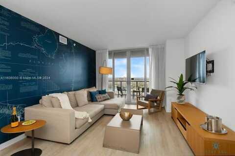 2602 E HALLANDALE BEACH BLVD, Hallandale Beach, FL 33009