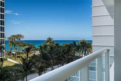 19201 Collins Ave, Sunny Isles Beach, FL 33160