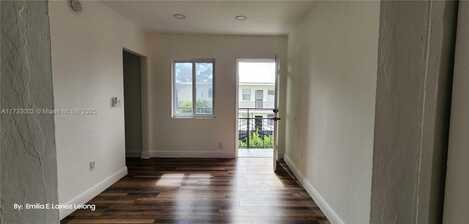 1745 NW 1st Pl, Miami, FL 33136