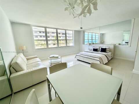 100 Lincoln Rd, Miami Beach, FL 33139