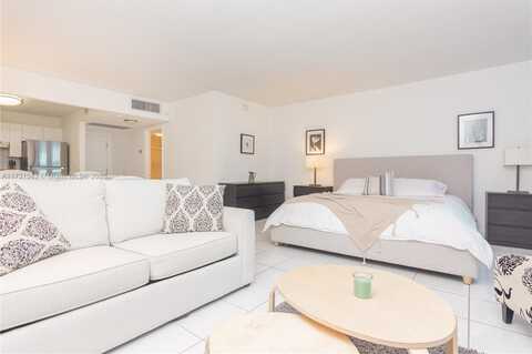 2301 Collins Ave, Miami Beach, FL 33139