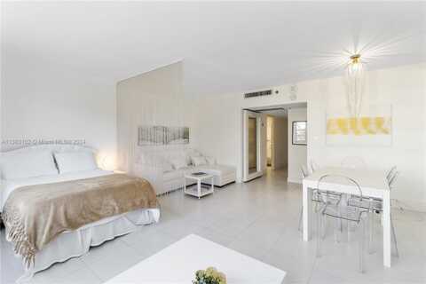 100 Lincoln Rd, Miami Beach, FL 33139