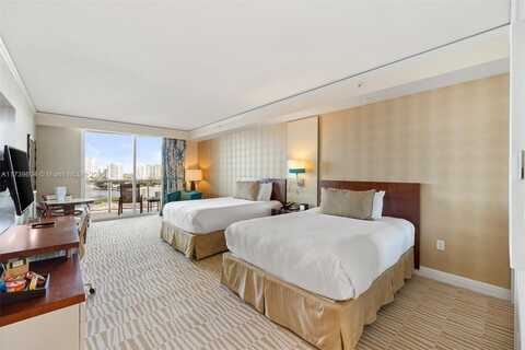 18001 Collins Ave, Sunny Isles Beach, FL 33160