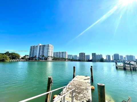 2780 NE 183rd St, Aventura, FL 33160