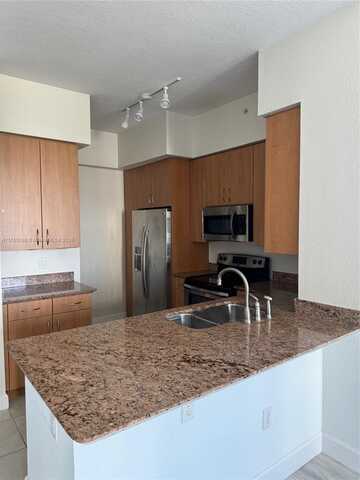 1830 RADIUS DR, Hollywood, FL 33020