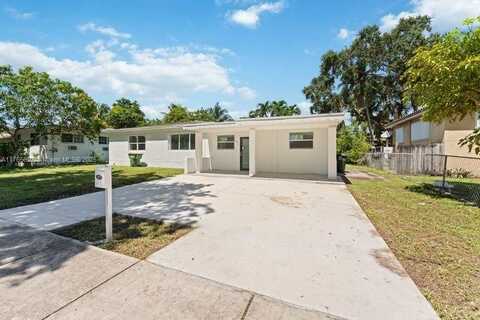 181 NE 121st St, North Miami, FL 33161