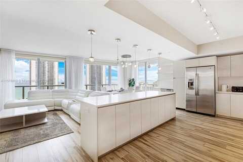 2600 E Hallandale Beach Blvd, Hallandale Beach, FL 33009