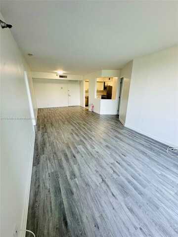 3300 NE 191st St, Aventura, FL 33180