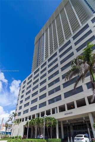 16699 Collins Ave, Sunny Isles Beach, FL 33160
