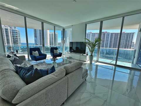 17550 Collins Ave, Sunny Isles Beach, FL 33160