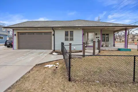 4229 W Howard Ave, Milwaukee, WI 53221