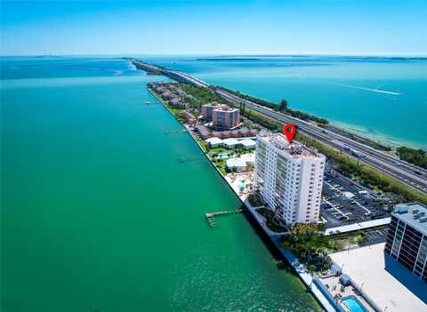 7200 SUNSHINE SKYWAY LANE S, Saint Petersburg, FL 33711