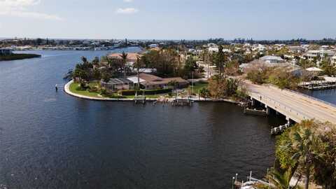 543 KEY ROYALE DRIVE, HOLMES BEACH, FL 34217
