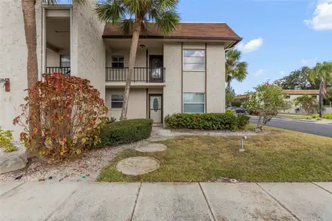 2750 E BAY DRIVE, LARGO, FL 33771