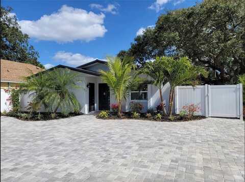 1041 S TUTTLE AVENUE, SARASOTA, FL 34237